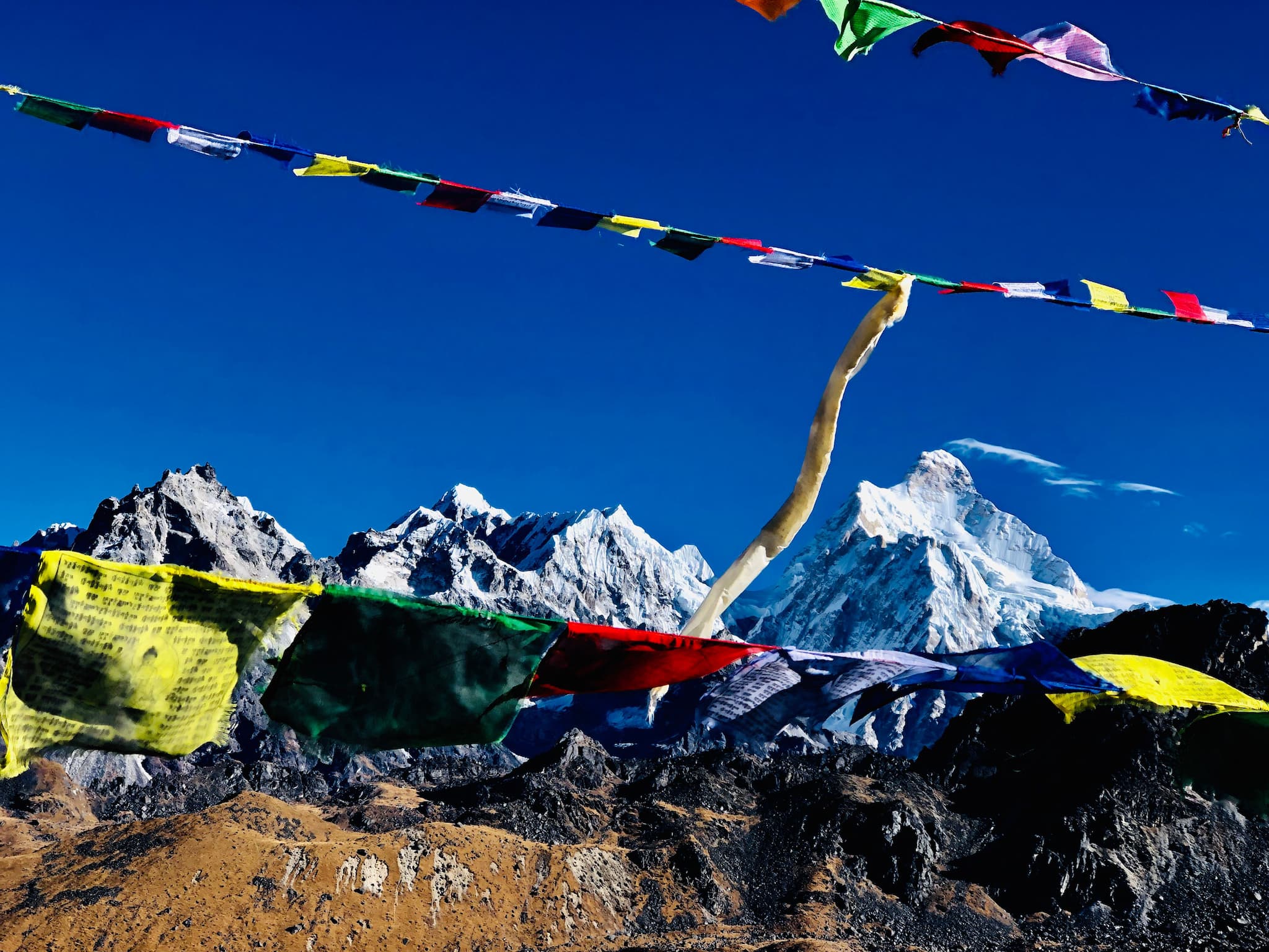 Kanchenjunga, Makalu Trek collection image