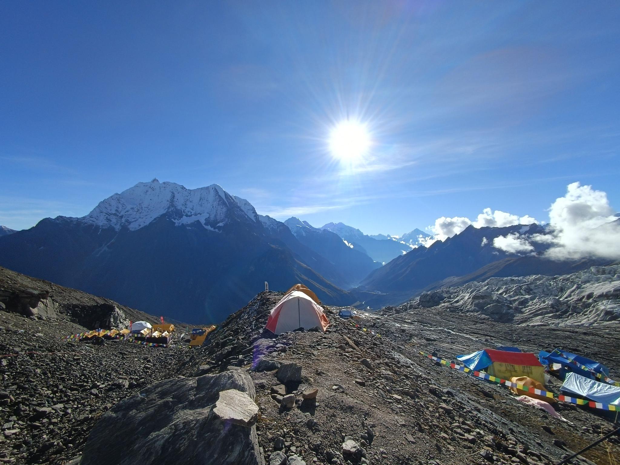 Which peak climbing & Expeditions is best in autumn season?