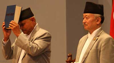Nepal gets new constitution
